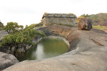 18-Chandragutti-Fort-Rain-Water-Pond